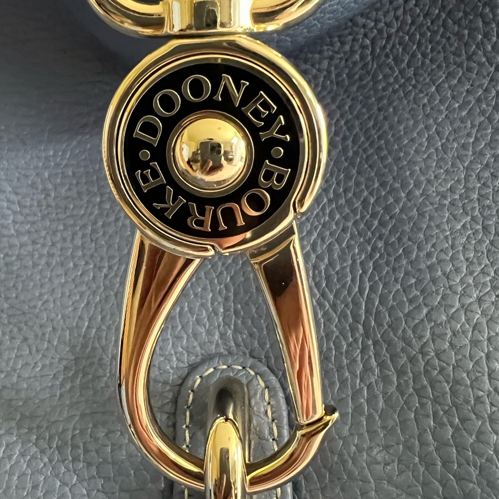 Dooney & Bourke